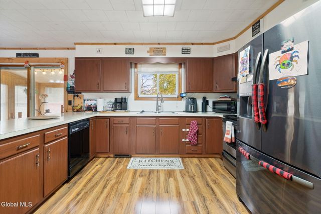 13 Windcrest Drive, Fort Edward, NY 12828