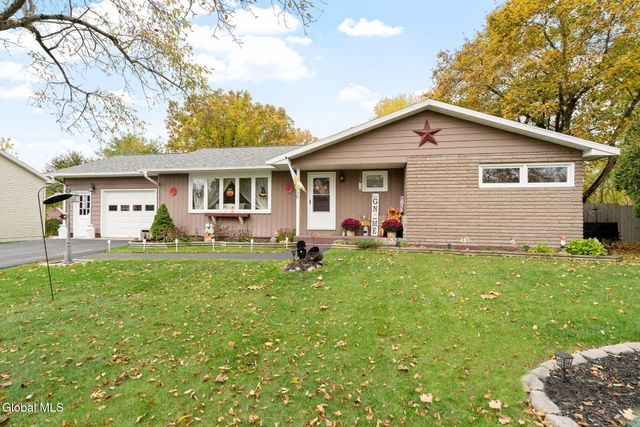 13 Windcrest Drive, Fort Edward, NY 12828