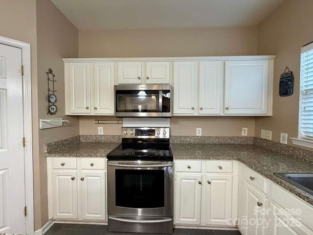 12143 Humboldt Drive, Charlotte, NC 28277