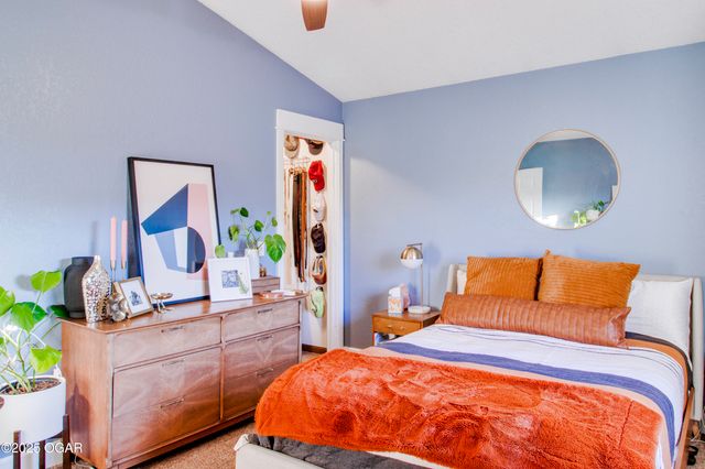 2318 S Harlem Avenue, Joplin, MO 64804