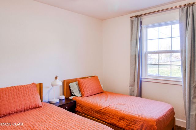 2318 S Harlem Avenue, Joplin, MO 64804