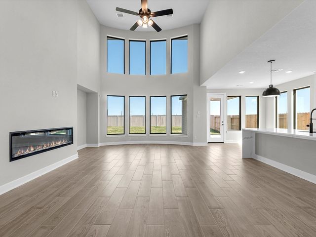 213 Buckaroo DR, Georgetown, TX 78633