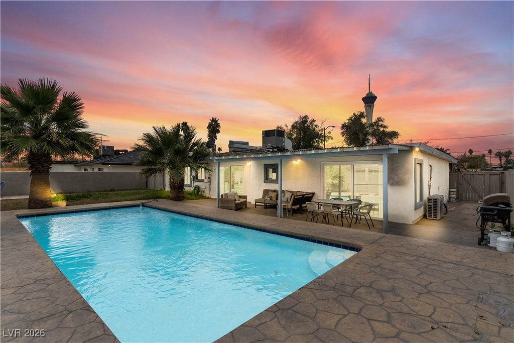 Image 2 of property listing at 1807 South 7th Street, Las Vegas, NV 89104