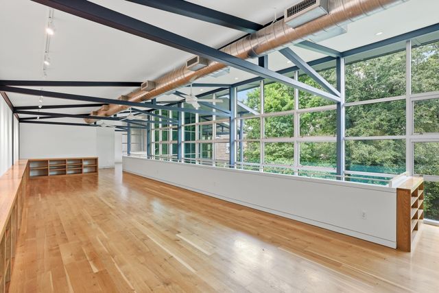 2424 White Oak Drive, Houston, TX 77009