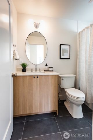 1530 25th Avenue, Seattle, WA 98122