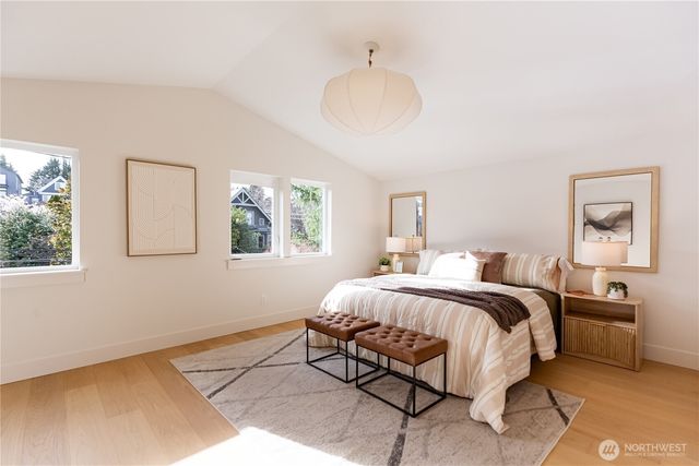 1530 25th Avenue, Seattle, WA 98122