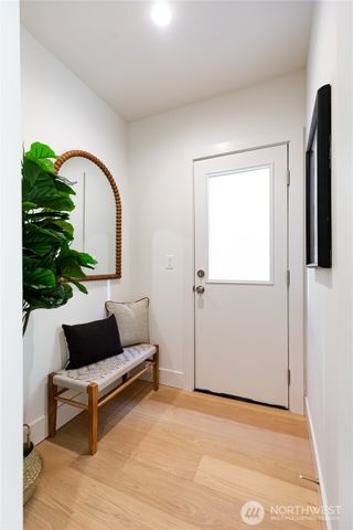 1530 25th Avenue, Seattle, WA 98122