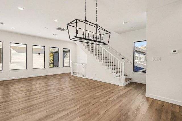 1220 Wycliffe Drive, Houston, TX 77043