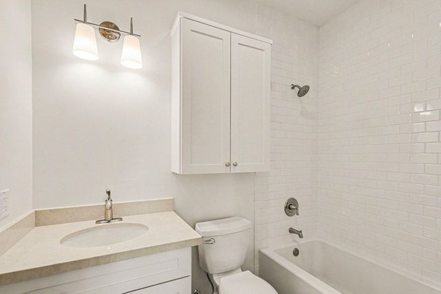 1220 Wycliffe Drive, Houston, TX 77043