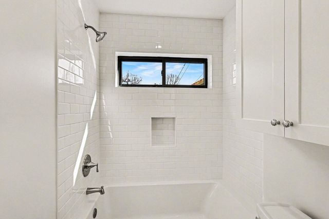 1220 Wycliffe Drive, Houston, TX 77043