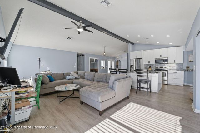 12473 Spreading Oak Drive, Spring Hill, FL 34609