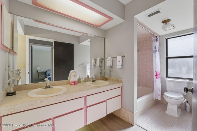 12473 Spreading Oak Drive, Spring Hill, FL 34609