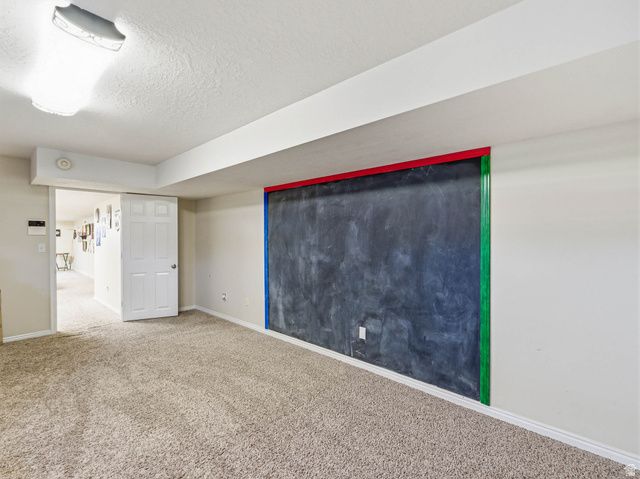 9876 S SPRUCE DALE DR, South Jordan, UT 84095