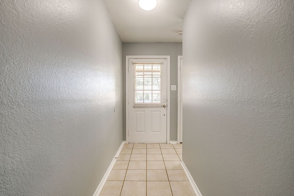 5921 Chisholm Trail, Haltom City, TX 76148 — photo 4