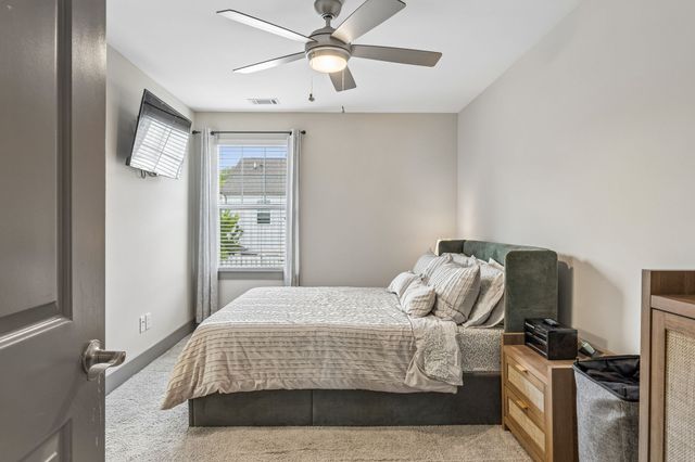 680 Bristol Creek Dr, Nashville, TN 37221