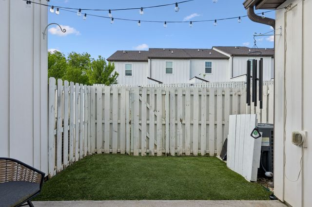 680 Bristol Creek Dr, Nashville, TN 37221