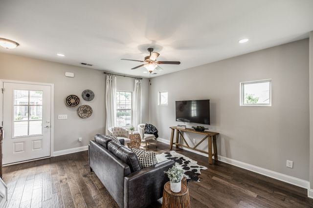 195 Bexley Way, White House, TN 37188