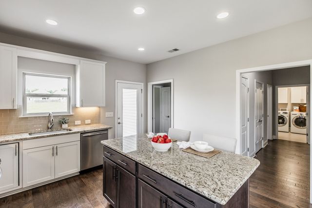 195 Bexley Way, White House, TN 37188