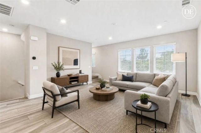 11011 Logan Way, San Diego, CA 92129