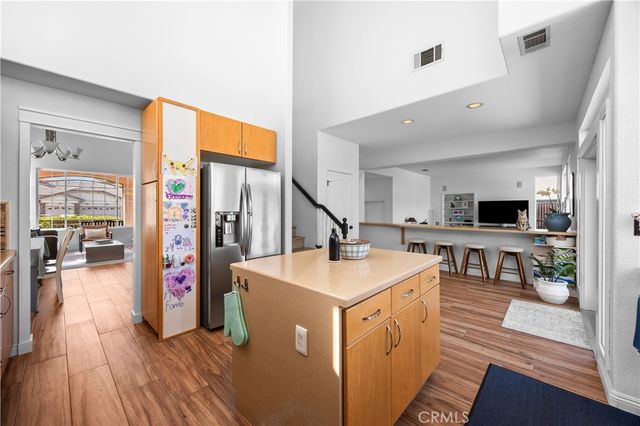 28214 Ridge View, Canyon Country, CA 91387