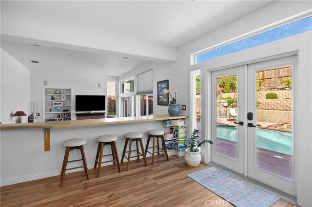 28214 Ridge View, Canyon Country, CA 91387