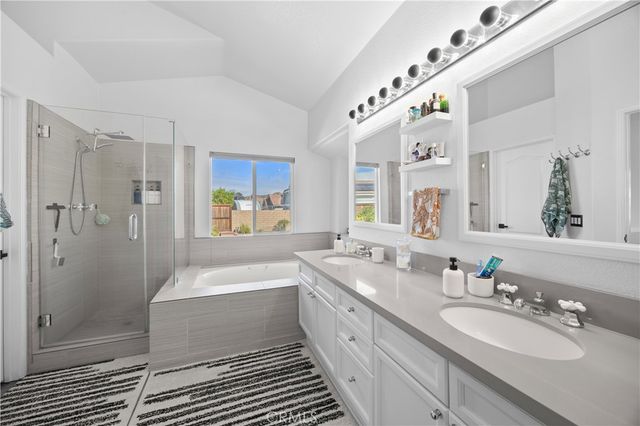 28214 Ridge View, Canyon Country, CA 91387