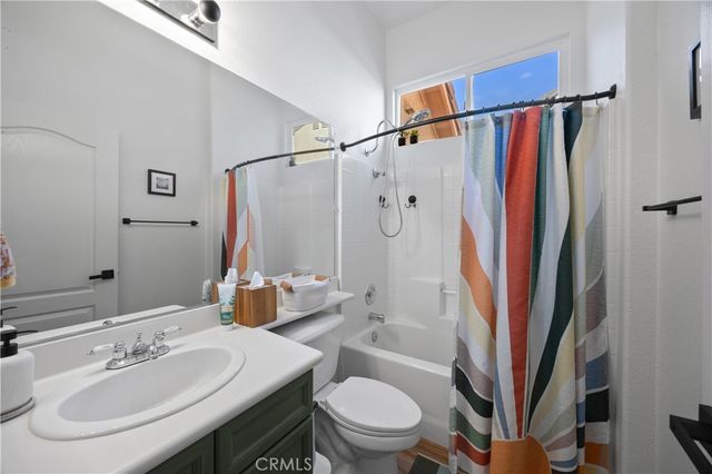 28214 Ridge View, Canyon Country, CA 91387