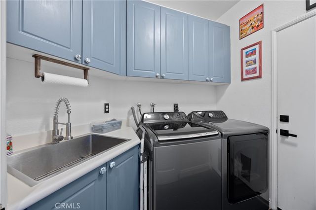 28214 Ridge View, Canyon Country, CA 91387