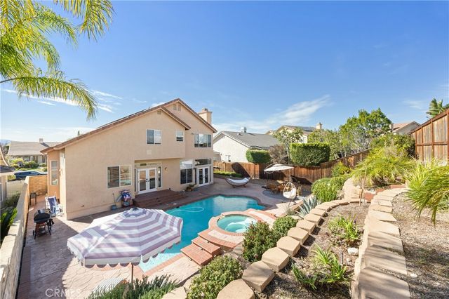28214 Ridge View, Canyon Country, CA 91387