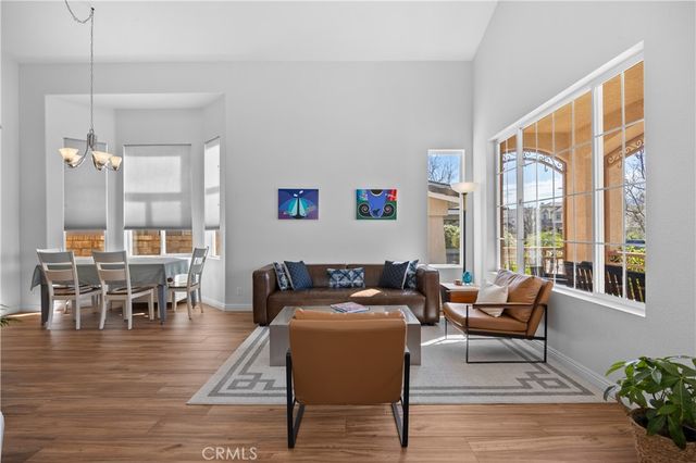 28214 Ridge View, Canyon Country, CA 91387