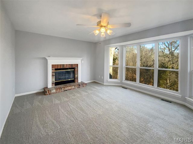 326 Woodlawn Terrace Court, Ballwin, MO 63021