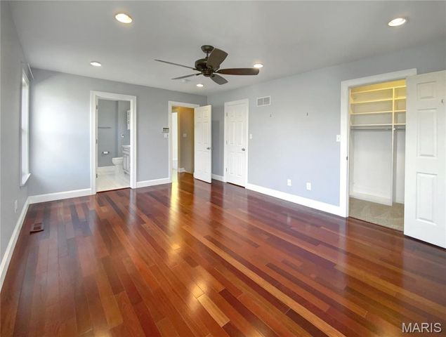 326 Woodlawn Terrace Court, Ballwin, MO 63021