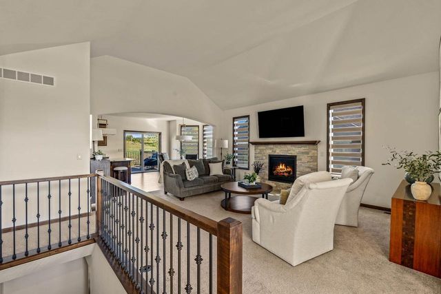 3600 Hawthorn Hill DRIVE, Waukesha, WI 53188