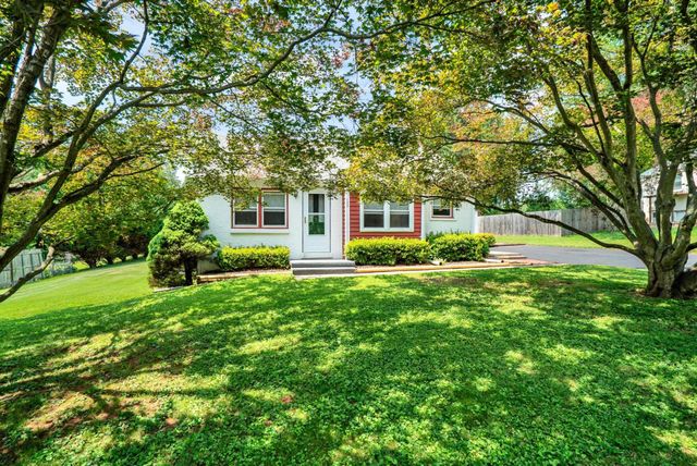 122 ZIEBER RD, Spring City, PA 19475