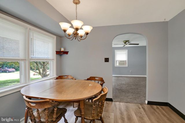 122 ZIEBER RD, Spring City, PA 19475