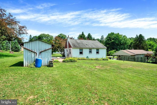 122 ZIEBER RD, Spring City, PA 19475