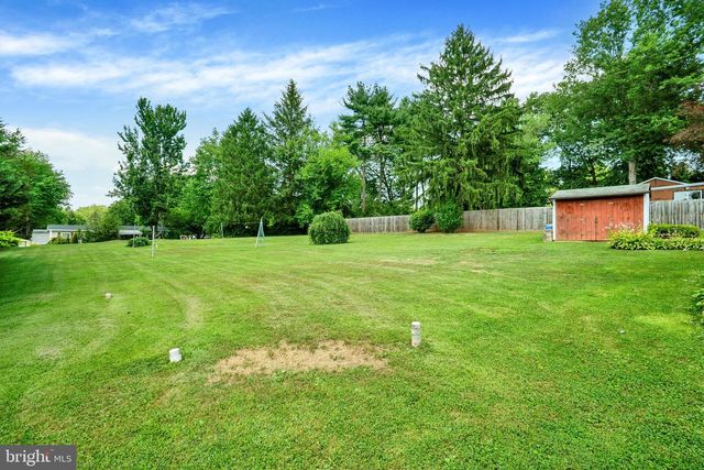 122 ZIEBER RD, Spring City, PA 19475