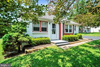 122 ZIEBER RD, Spring City, PA 19475