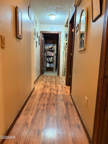 3504 James Phillips Way, Sevierville, TN 37876