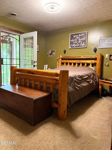 3504 James Phillips Way, Sevierville, TN 37876