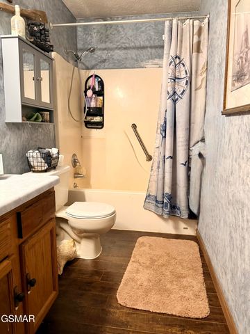 3504 James Phillips Way, Sevierville, TN 37876