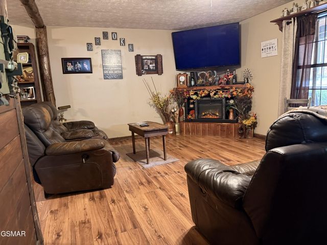 3504 James Phillips Way, Sevierville, TN 37876