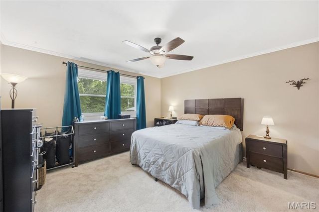 111 La Gorce Drive, Chesterfield, MO 63017