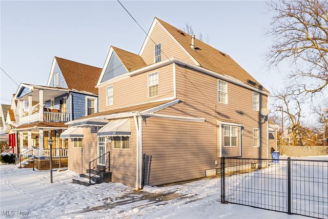 1423 E 120th Street, Cleveland, OH 44106
