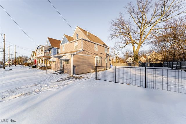 1423 E 120th Street, Cleveland, OH 44106
