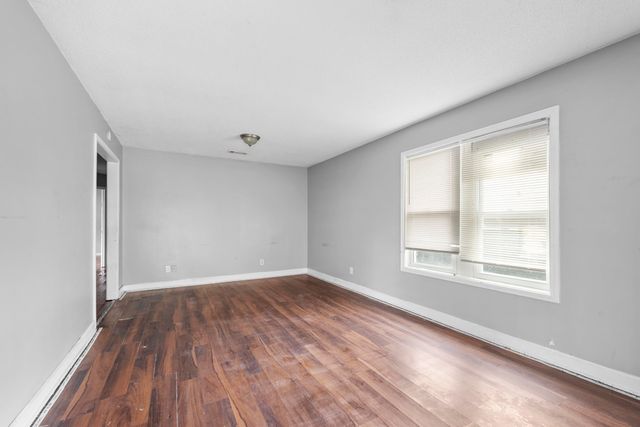 1656 BARTON ST, Memphis, TN 38106