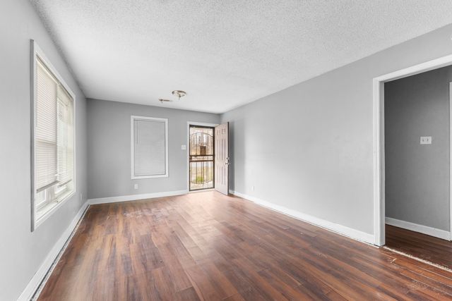 1656 BARTON ST, Memphis, TN 38106