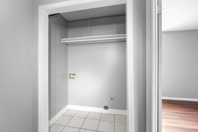 1656 BARTON ST, Memphis, TN 38106