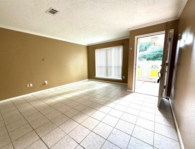 11814 Monticeto Lane, Meadows Place, TX 77477