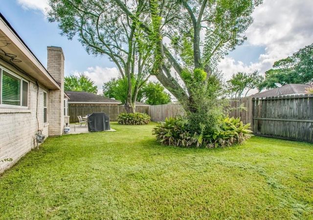 11814 Monticeto Lane, Meadows Place, TX 77477